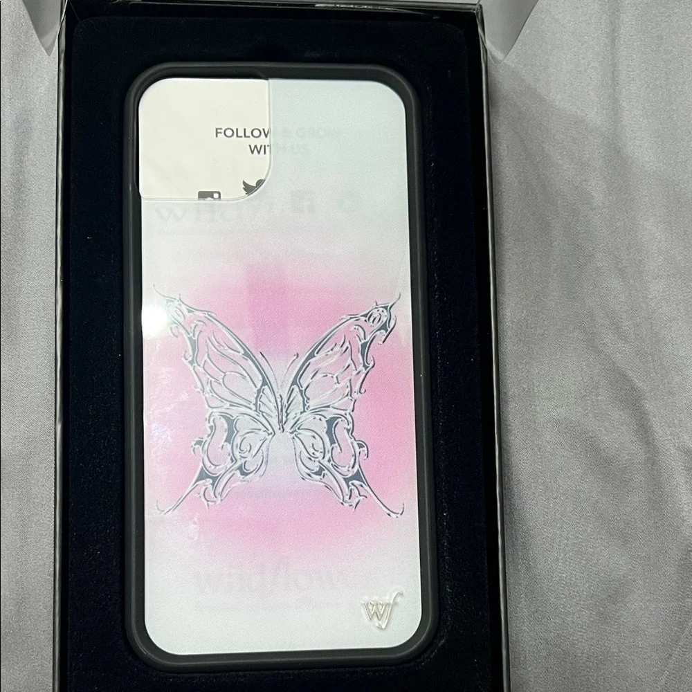 NWT Wildflower limited edition iPhone 15 + phone case
